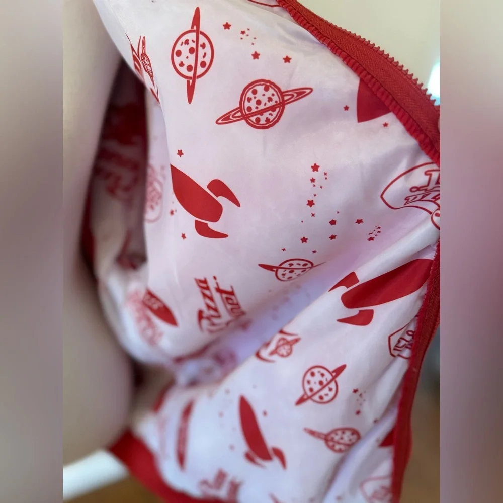 Disney / Pixar - Toy Story, Pizza Planet Jacket - Picture 3 of 9